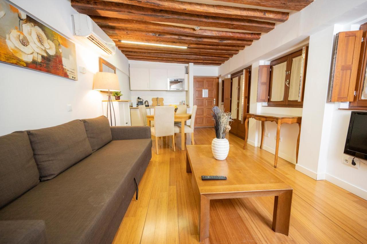 Apartamentos Huertas Madri Exterior foto